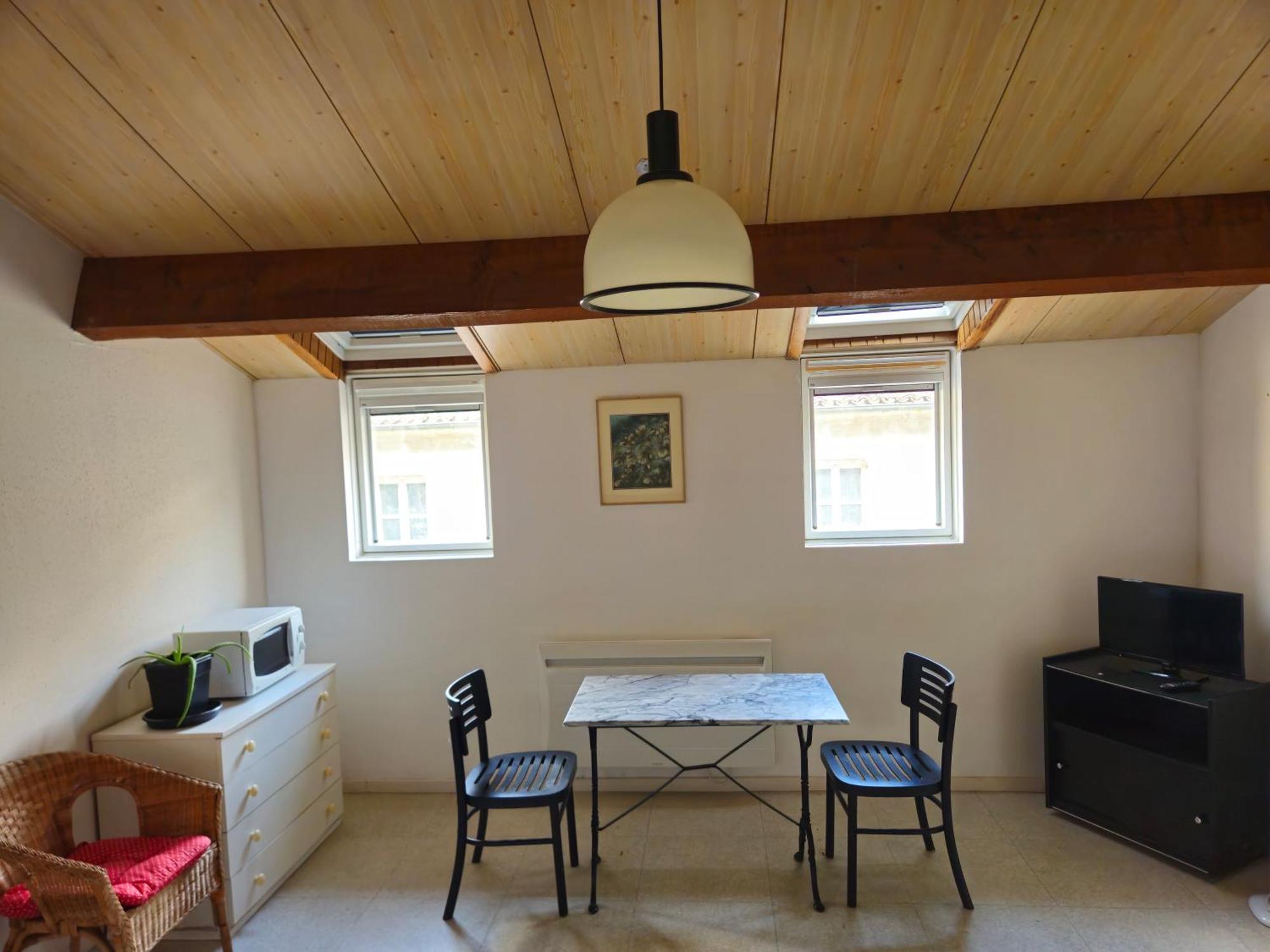 Anclo Apartment